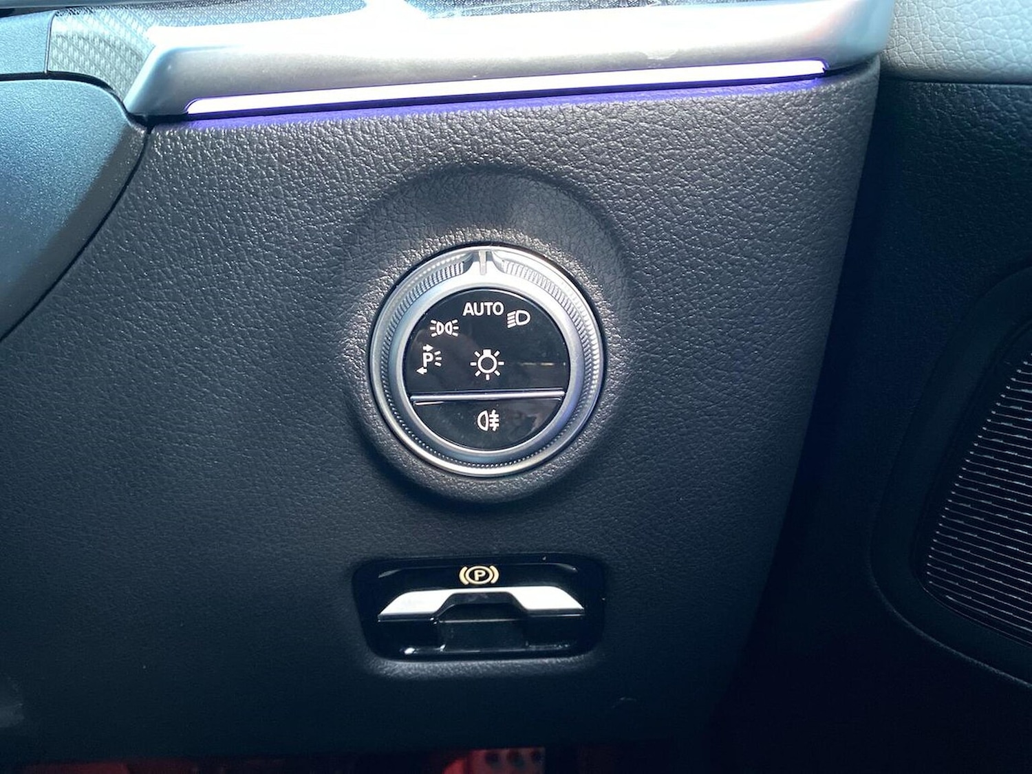 Used Mercedes-Benz C Class 2024 for sale - 76559794: Photo 22