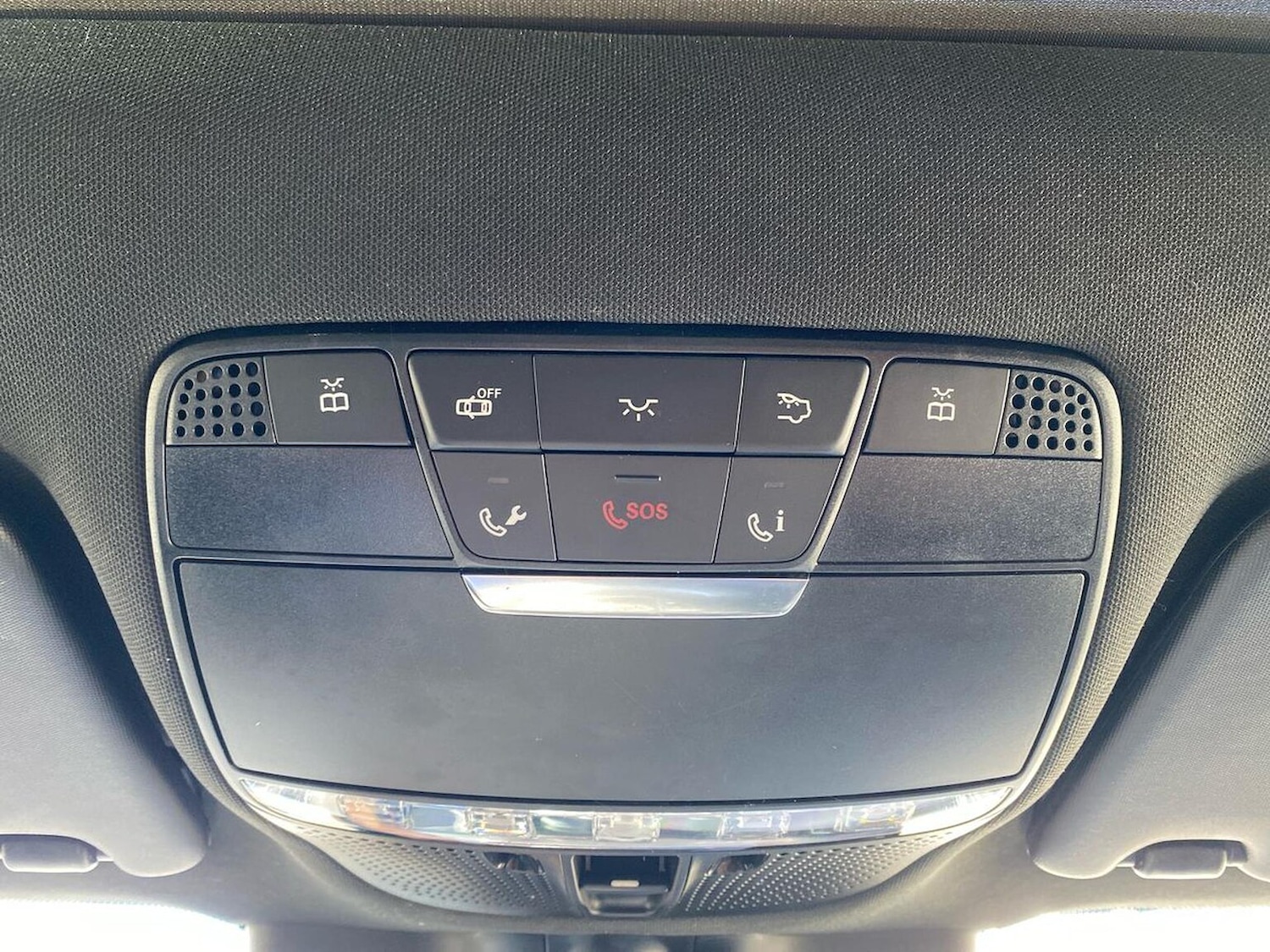 Used Mercedes-Benz GLC 2018 for sale - 76070265: Photo 14
