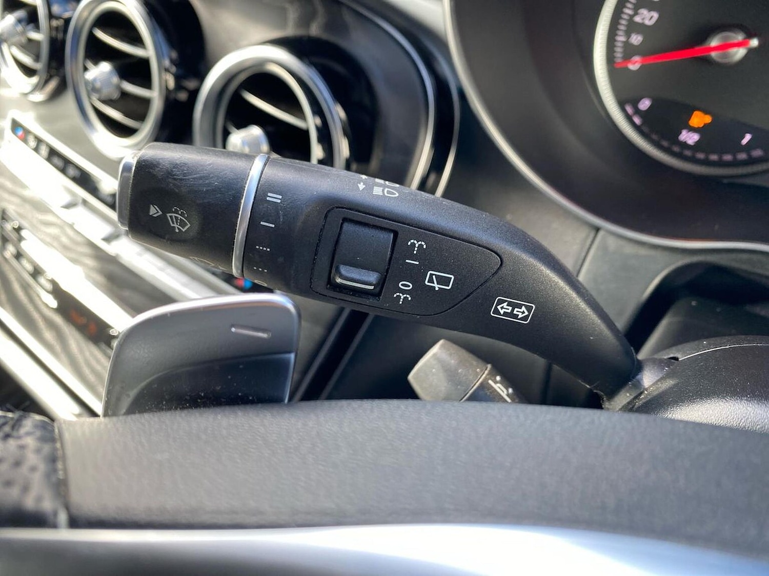 Used Mercedes-Benz GLC 2018 for sale - 76070265: Photo 28