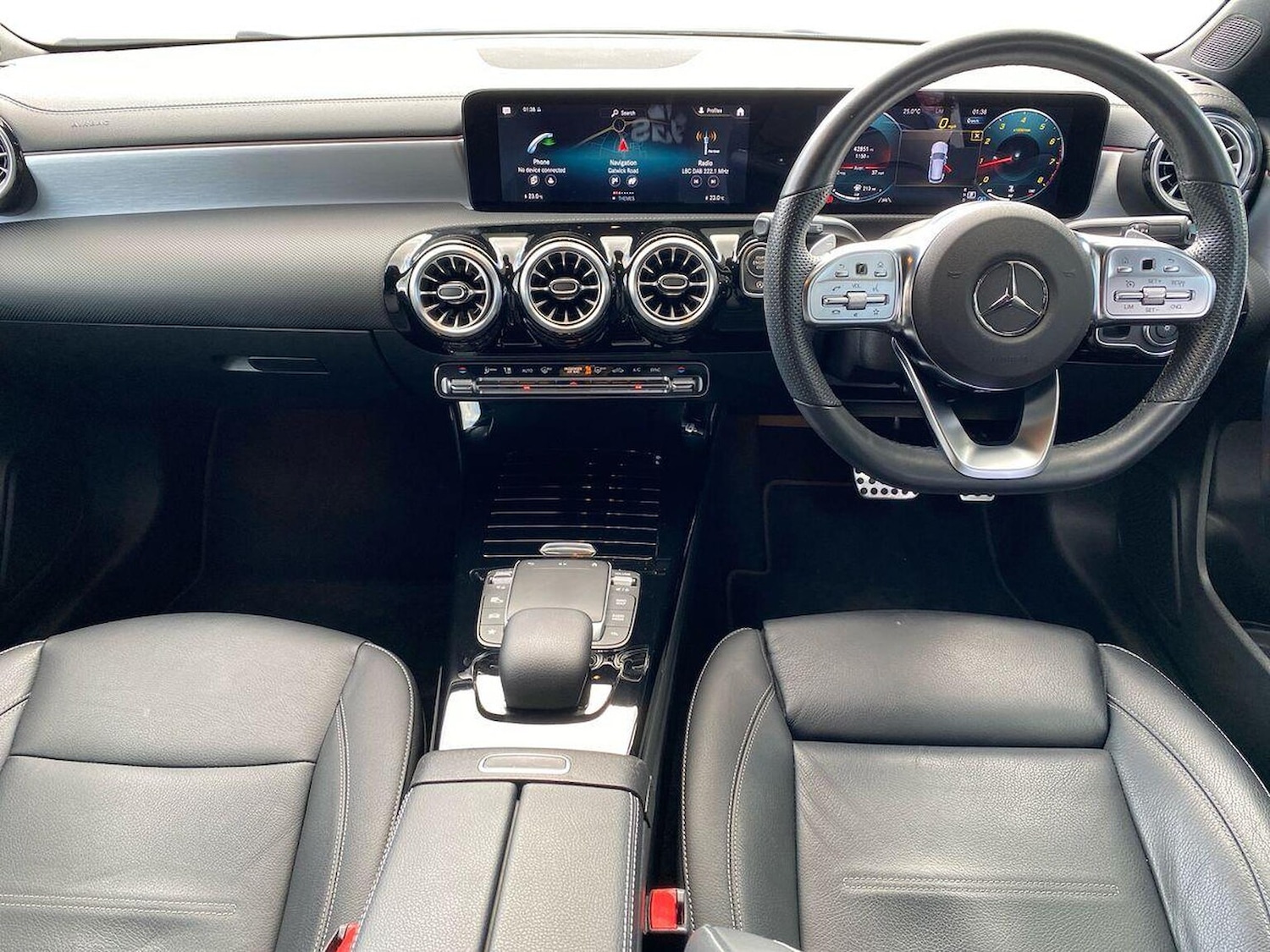 Used Mercedes-Benz CLA 2022 for sale - 76107117: Photo 8