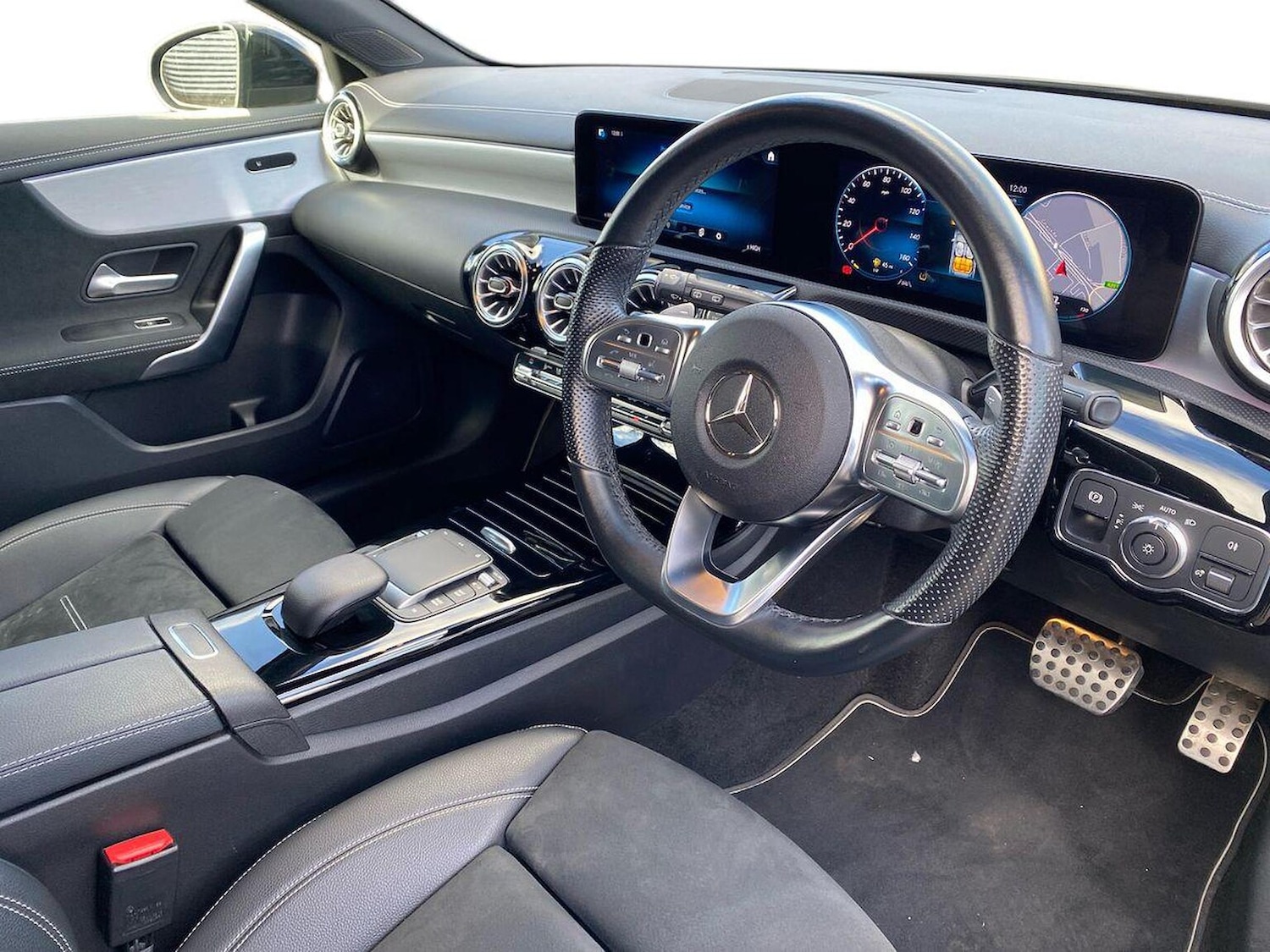 Used Mercedes-Benz A-Class 2021 for sale - 76605533: Photo 15