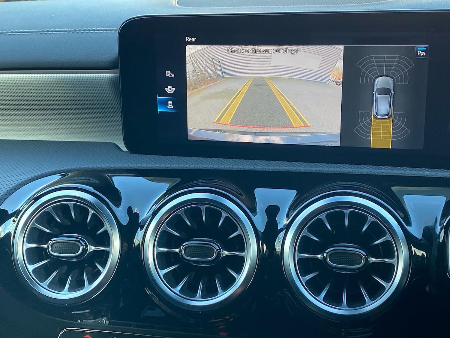 Used Mercedes-Benz A-Class 2021 for sale - 76605533: Photo 23