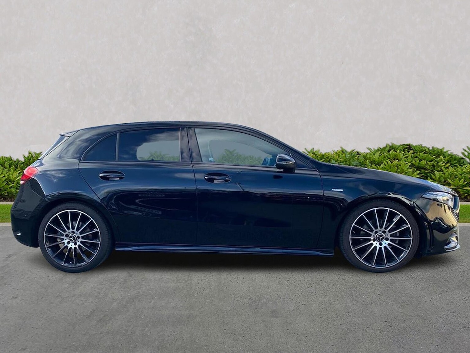 Used Mercedes-Benz A-Class 2021 for sale - 76605533: Photo 3