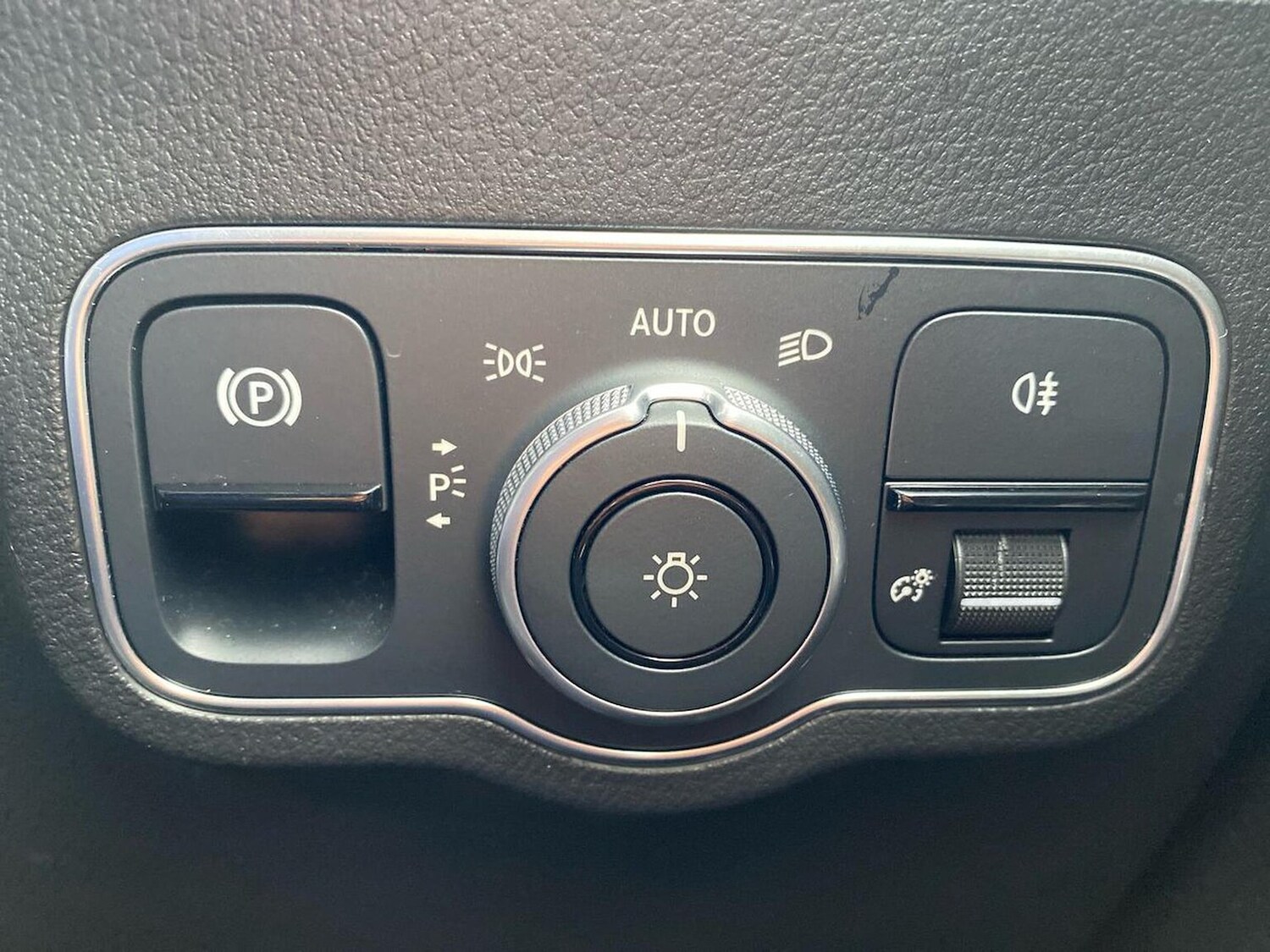 Used Mercedes-Benz EQA 2025 for sale - 76007239: Photo 22