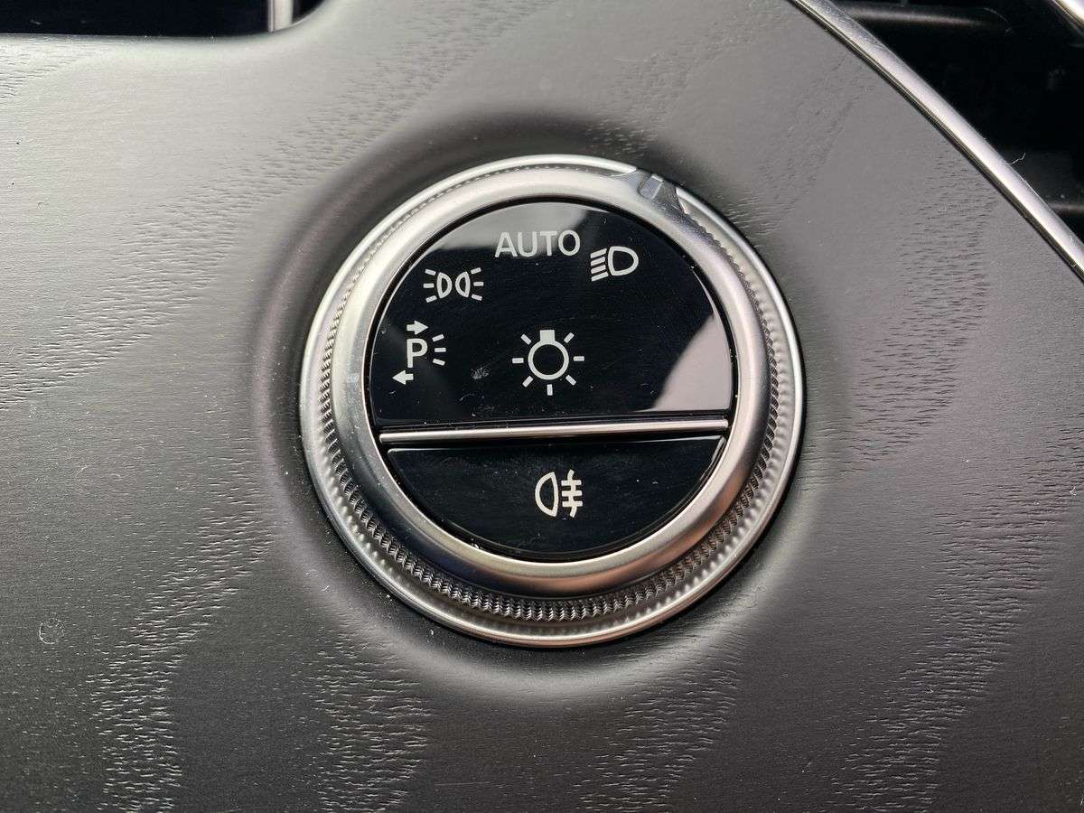 Used Mercedes-Benz E Class 2025 for sale - 78196118: Photo 22