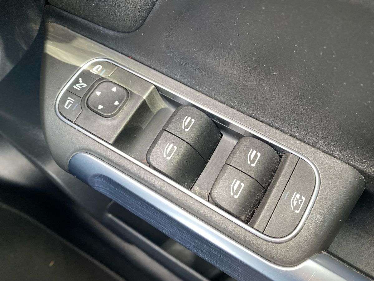 Used Mercedes-Benz GLB 2023 for sale - 78196299: Photo 21