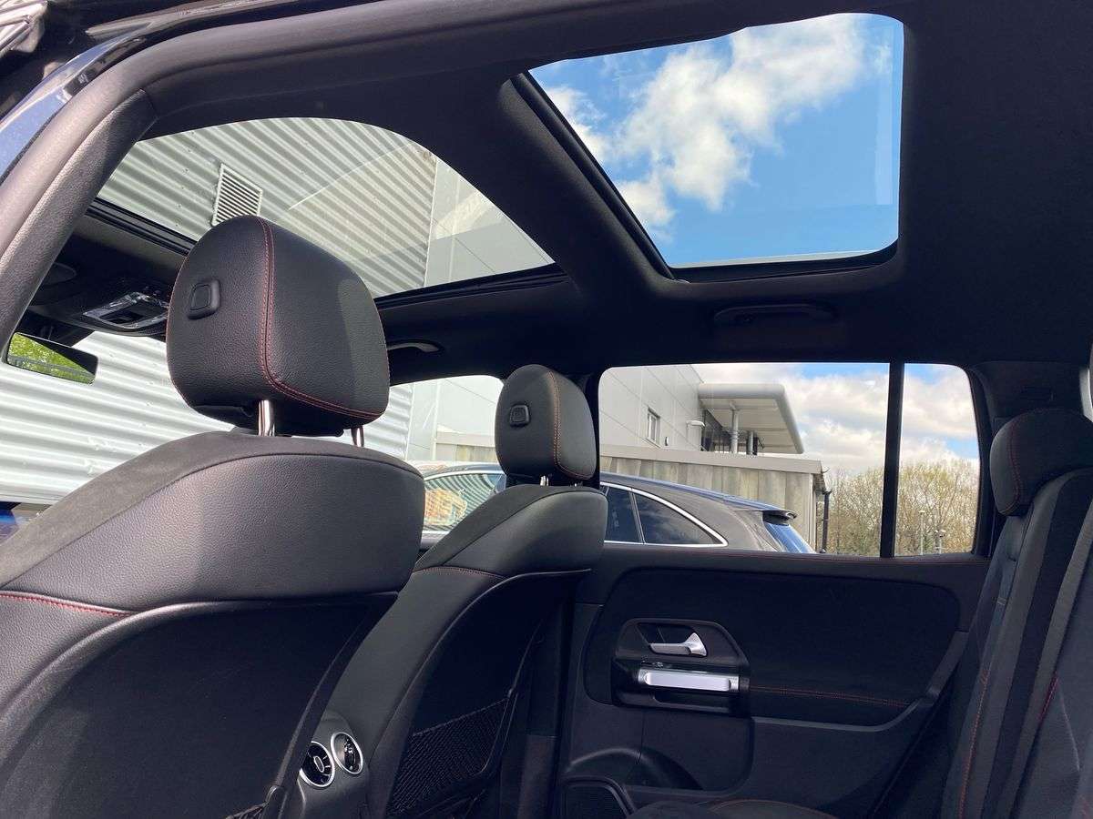 Used Mercedes-Benz GLB 2023 for sale - 78196299: Photo 32