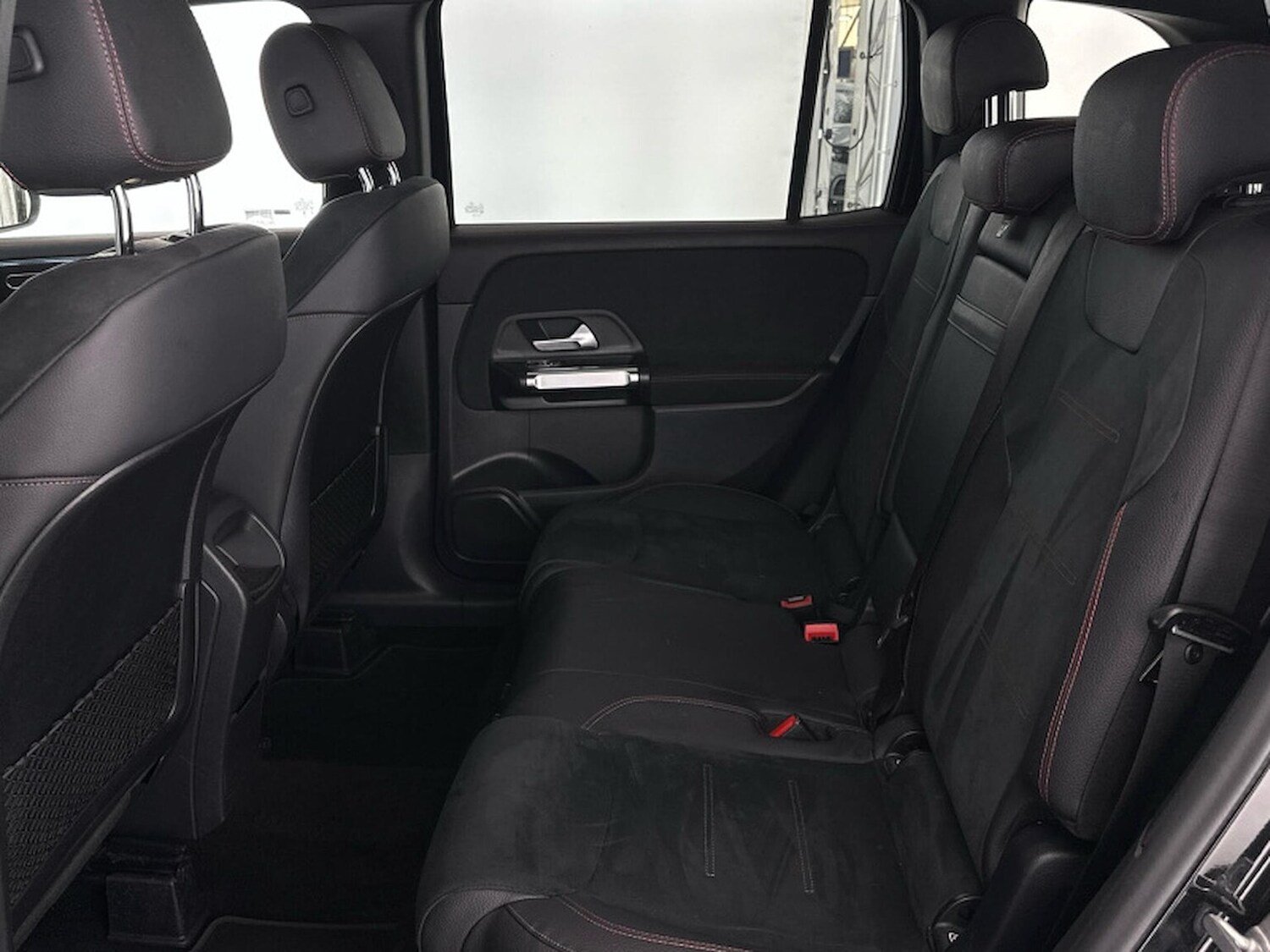 Used Mercedes-Benz GLB 2024 for sale - 76490557: Photo 8