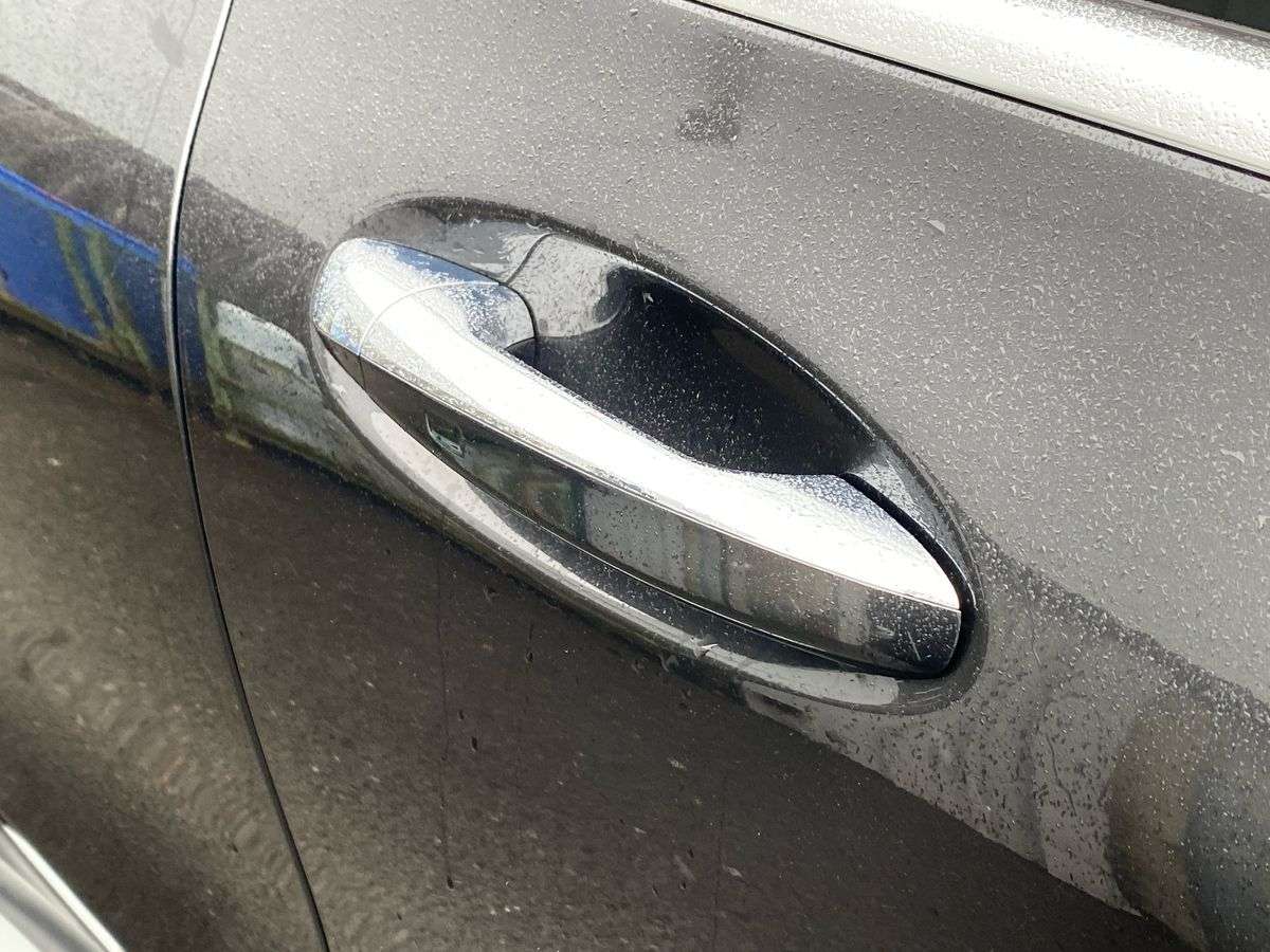 Used Mercedes-Benz EQC 2023 for sale - 78098331: Photo 16