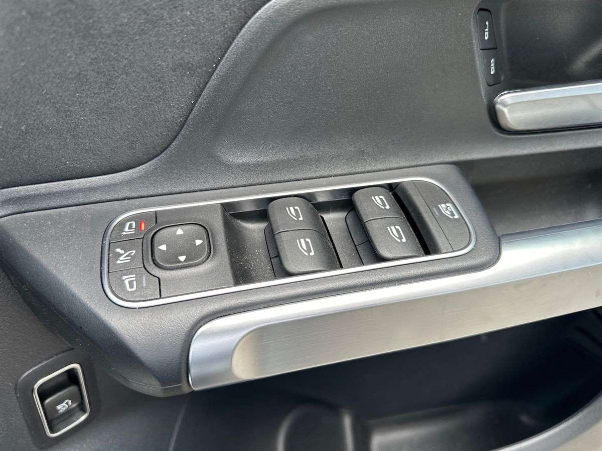 Used Mercedes-Benz EQB 2025 for sale - 78195999: Photo 21