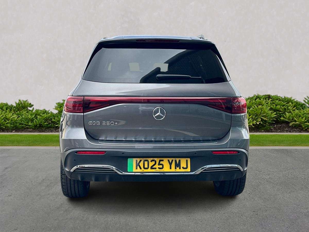 Used Mercedes-Benz EQB 2025 for sale - 78195999: Photo 4