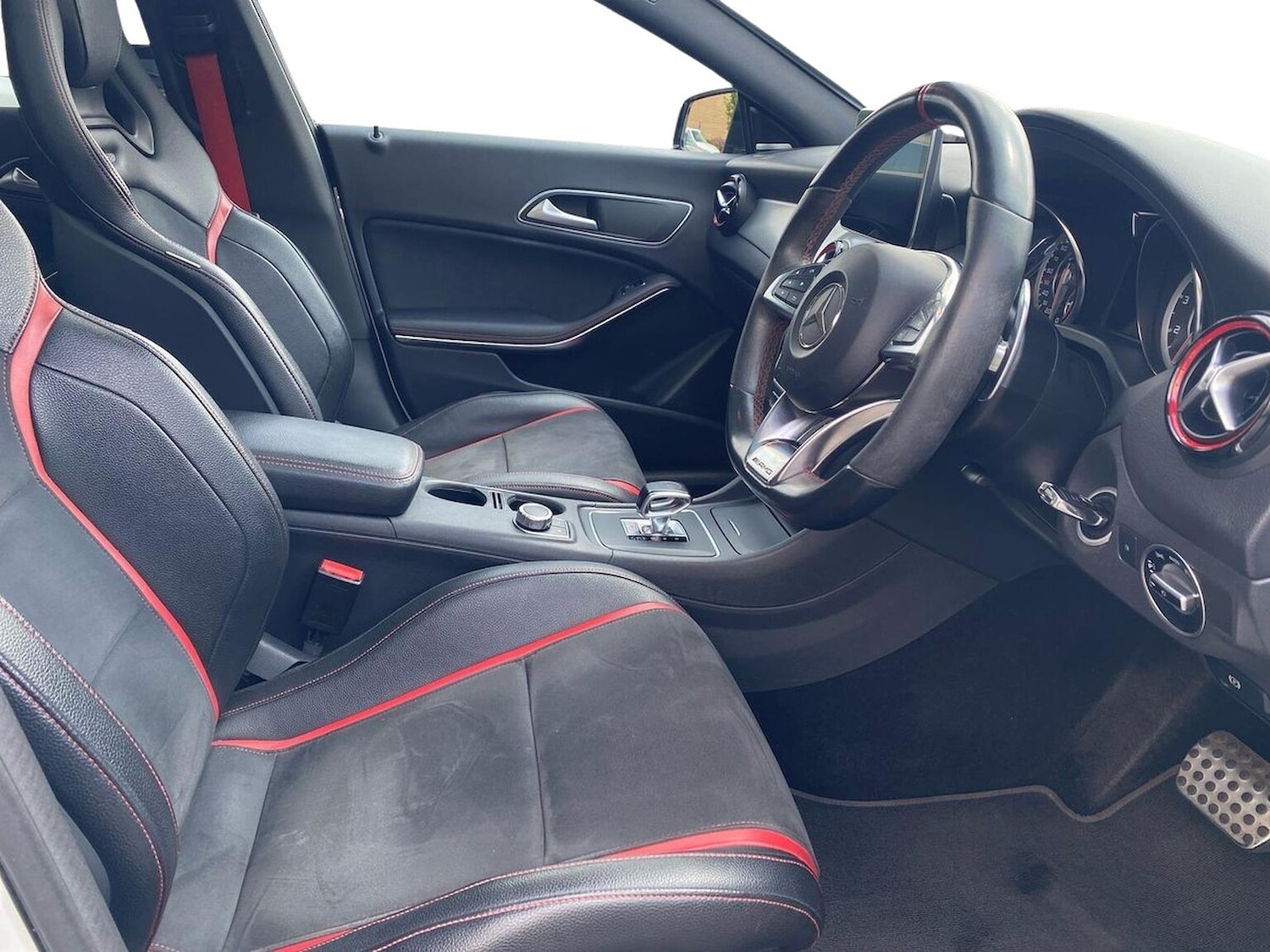 Used Mercedes-Benz CLA 2014 for sale - 76969973: Photo 15