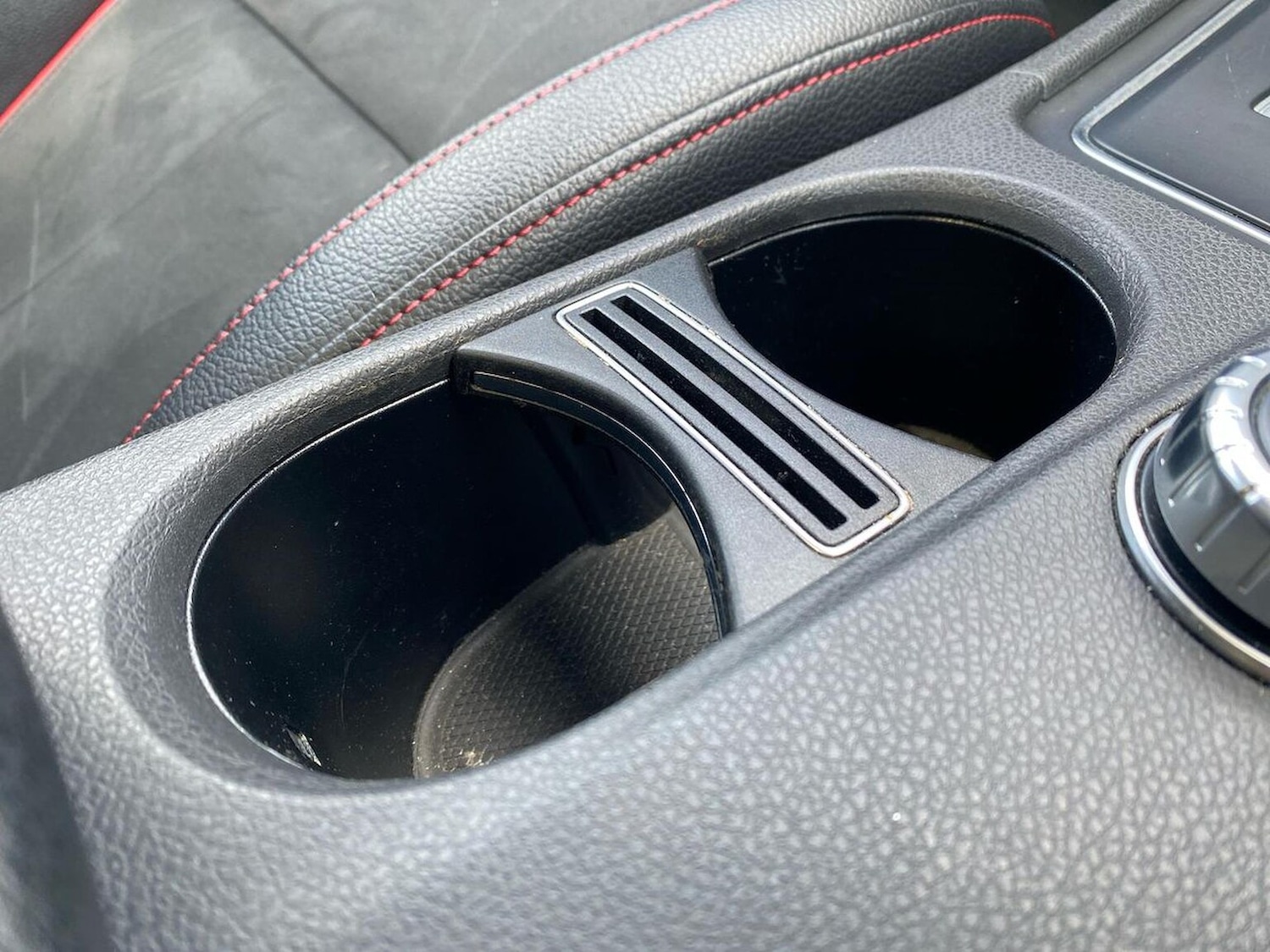 Used Mercedes-Benz CLA 2014 for sale - 76969973: Photo 32