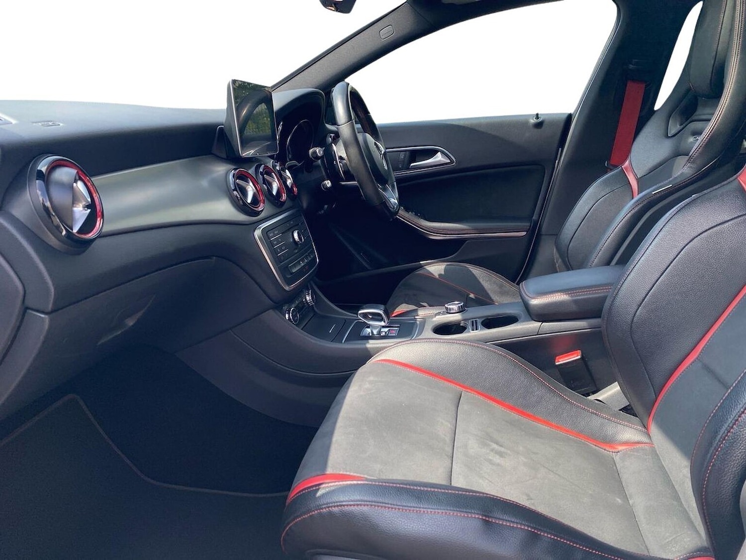 Used Mercedes-Benz CLA 2014 for sale - 76969973: Photo 7