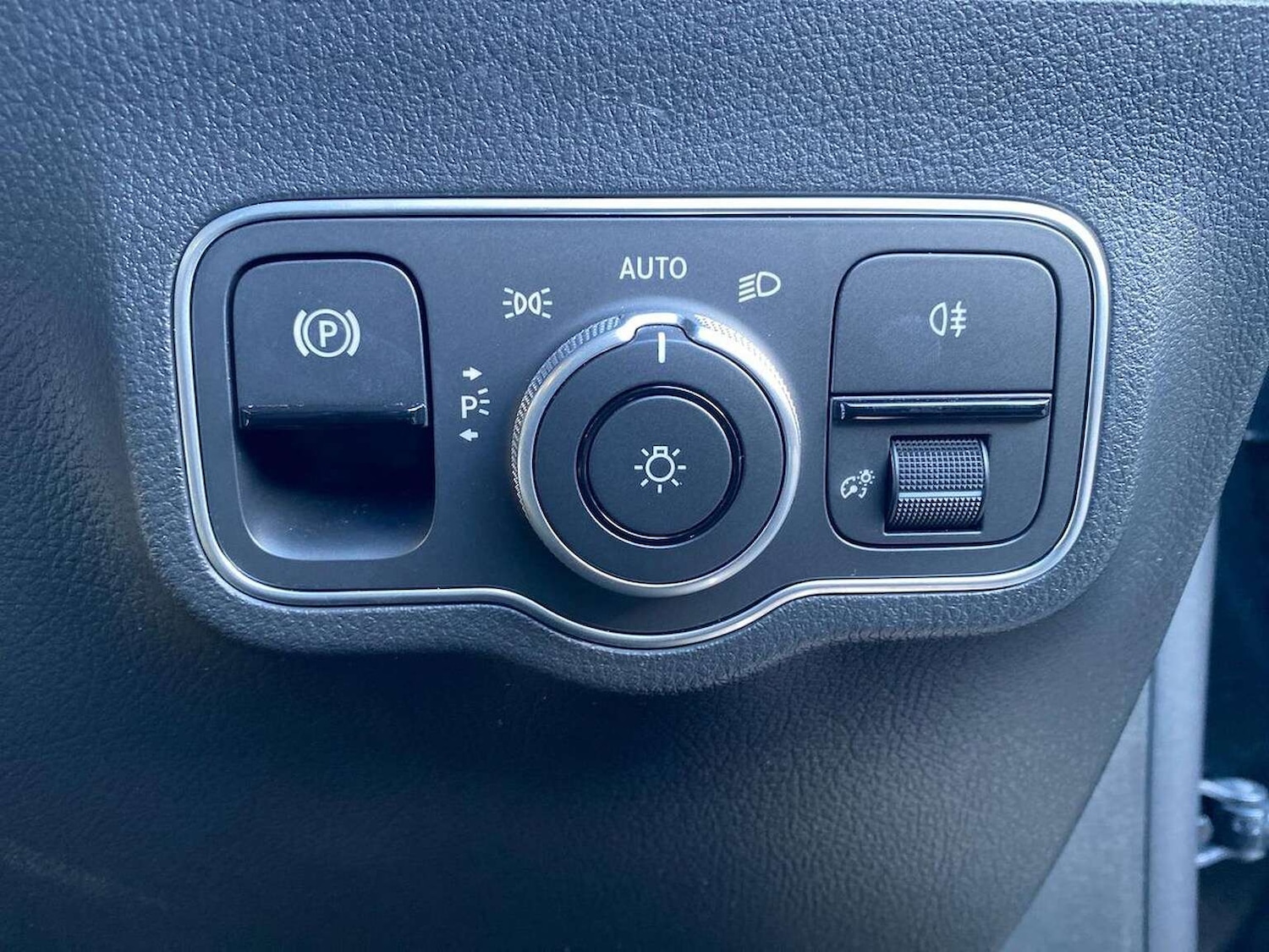 Used Mercedes-Benz EQA 2024 for sale - 77595509: Photo 28