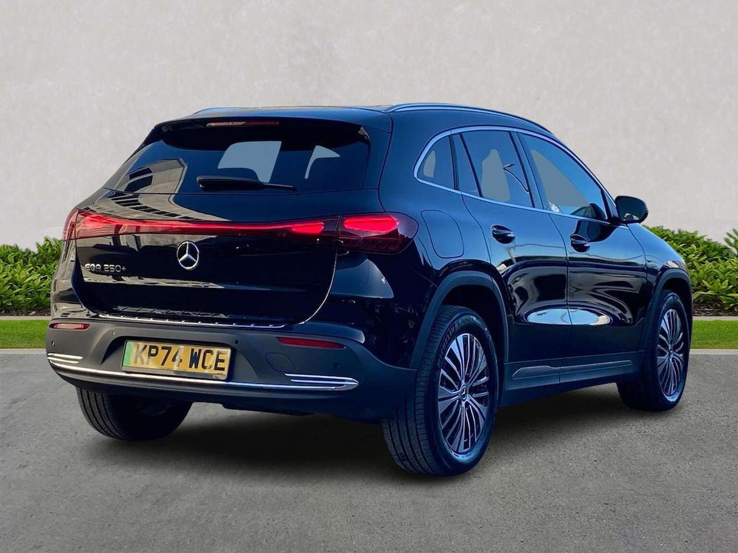 Used Mercedes-Benz EQA 2024 for sale - 77595509: Photo 4