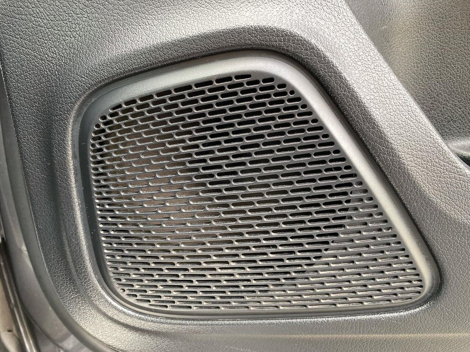 Used Mercedes-Benz A-Class 2019 for sale - 76142912: Photo 32