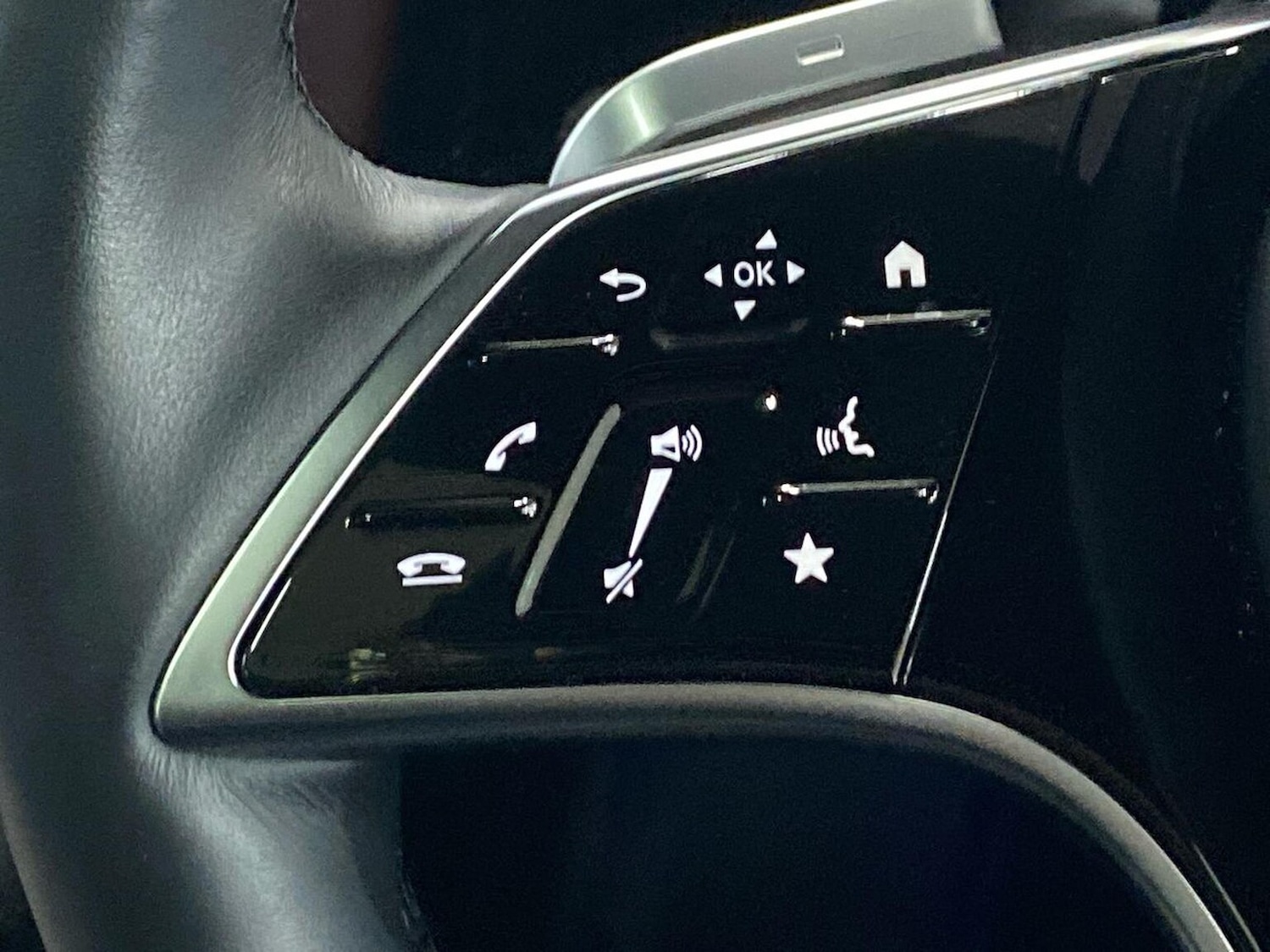 Used Mercedes-Benz EQS 2023 for sale - 76799389: Photo 26