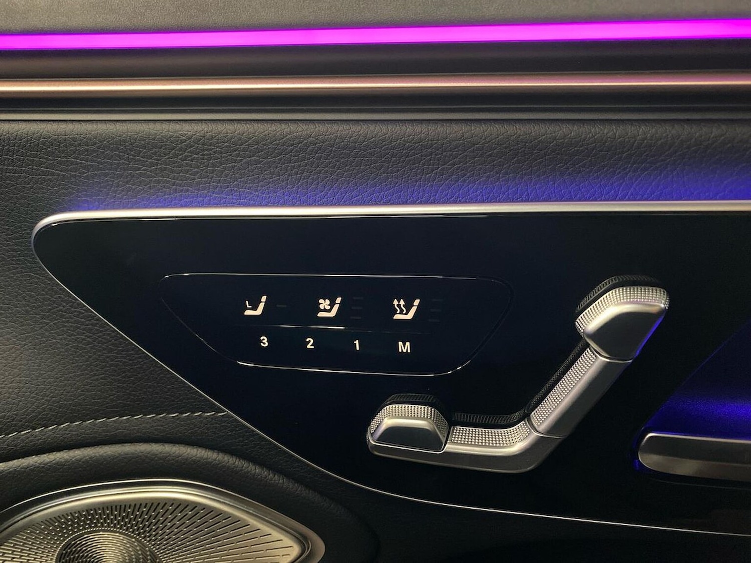 Used Mercedes-Benz EQS 2023 for sale - 76799389: Photo 30