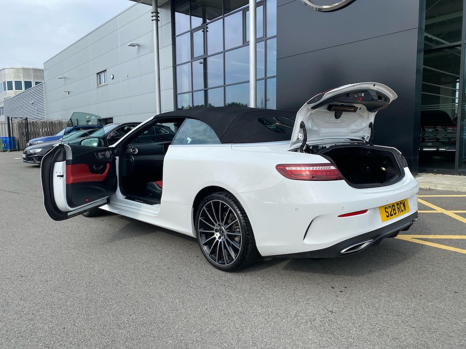 Used Mercedes-Benz E Class 2023 for sale - 76391723: Photo 40