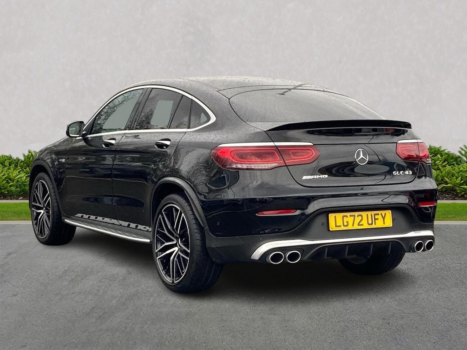 Used Mercedes-Benz GLC 2022 for sale - 76666180: Photo 2