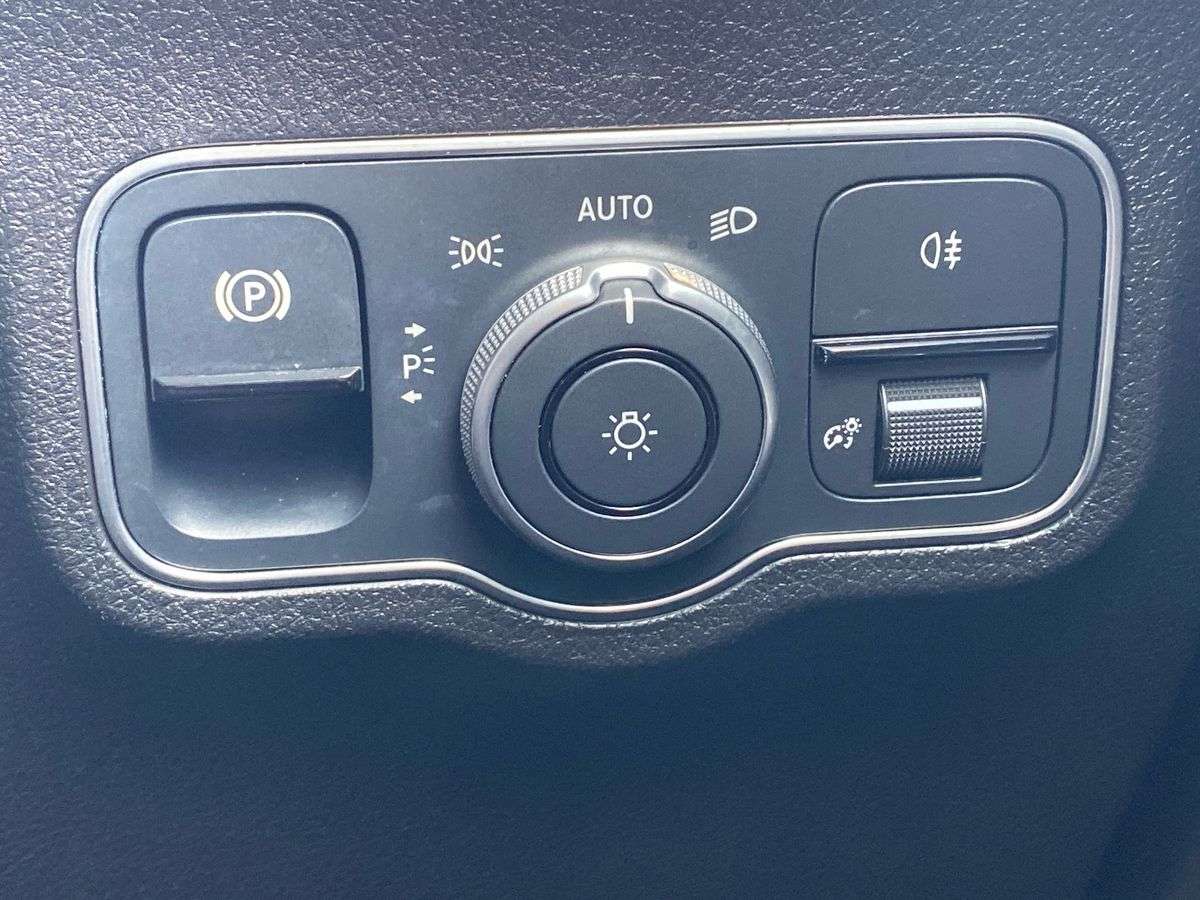 Used Mercedes-Benz EQB 2022 for sale - 78194002: Photo 22