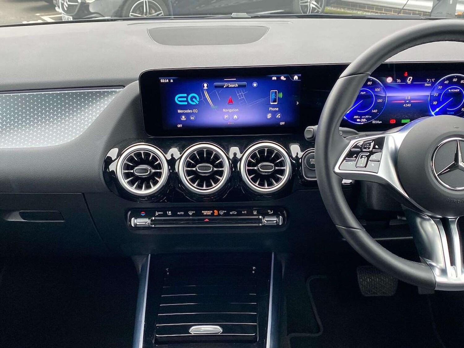 Used Mercedes-Benz EQA 2024 for sale - 77629370: Photo 13