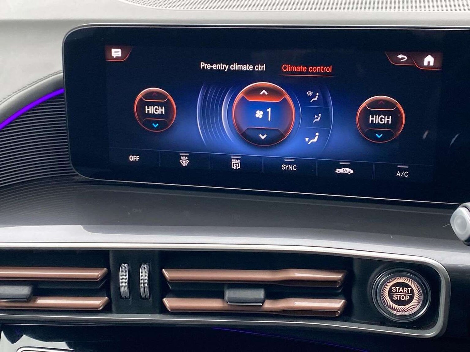 Used Mercedes-Benz EQC 2023 for sale - 77629395: Photo 12