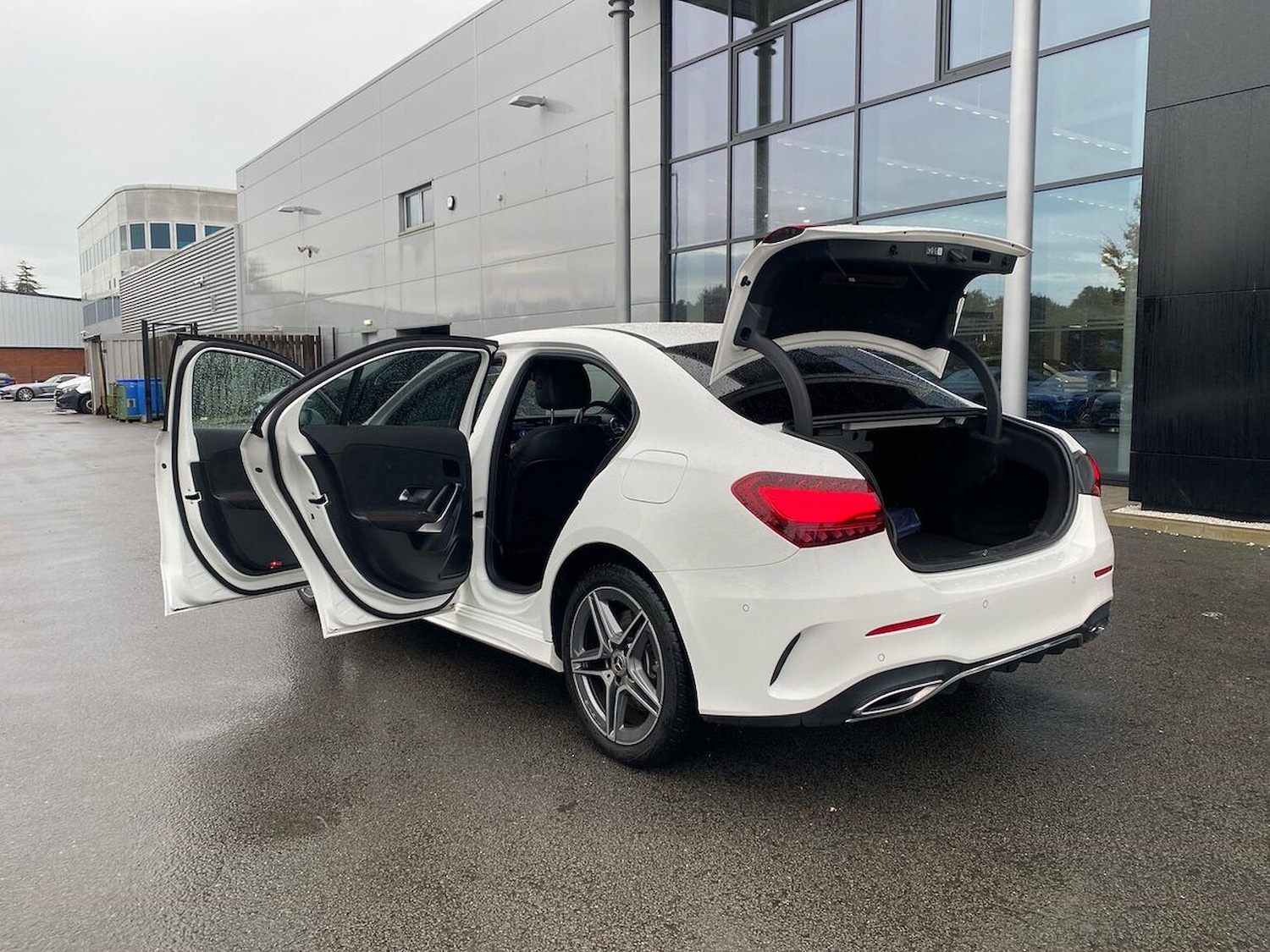 Used Mercedes-Benz A-Class 2024 for sale - 76174234: Photo 40