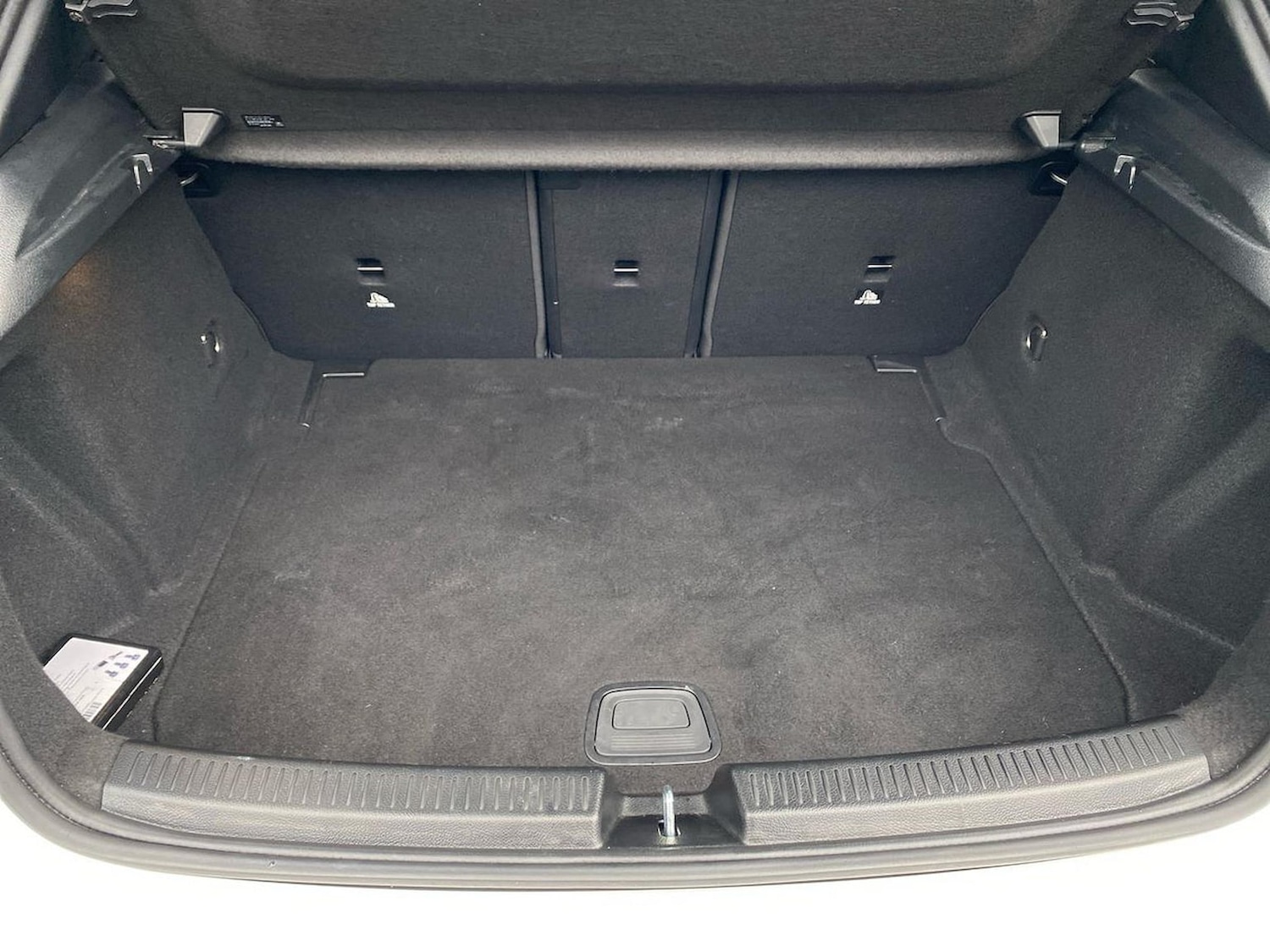 Used Mercedes-Benz A-Class 2019 for sale - 77034611: Photo 17