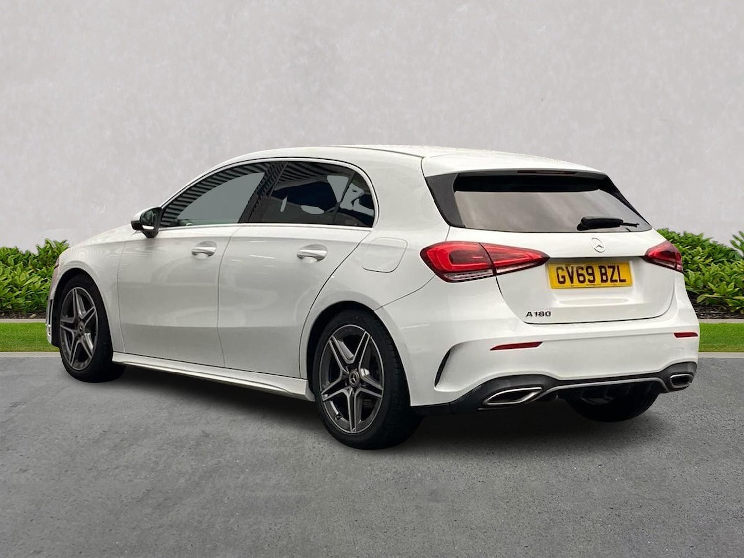 Used Mercedes-Benz A-Class 2019 for sale - 77034611: Photo 2