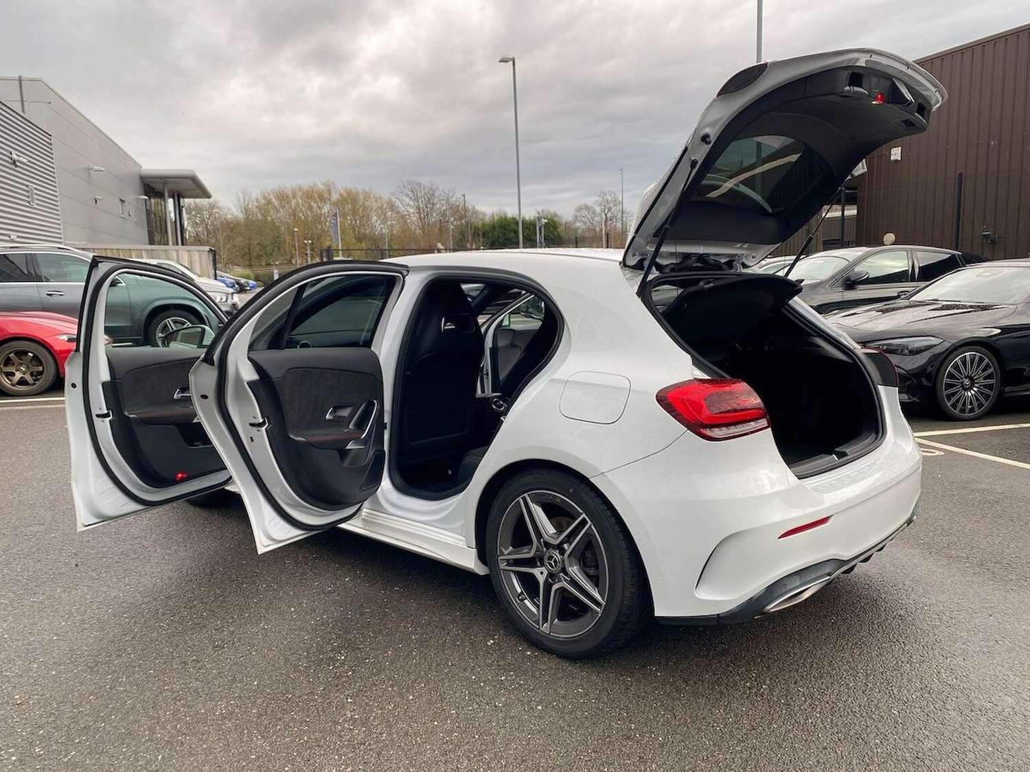 Used Mercedes-Benz A-Class 2019 for sale - 77034611: Photo 40