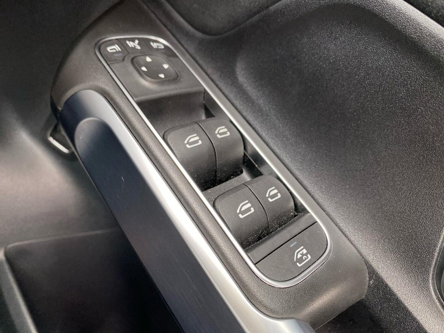 Used Mercedes-Benz GLB 2024 for sale - 76531414: Photo 21