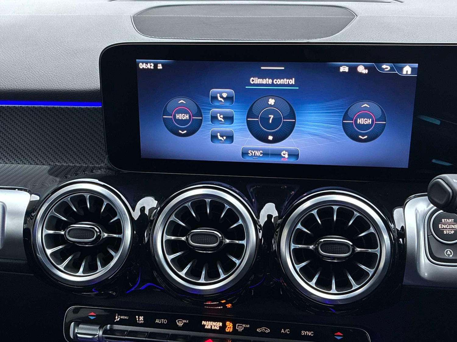 Used Mercedes-Benz GLB 2025 for sale - 78121889: Photo 12