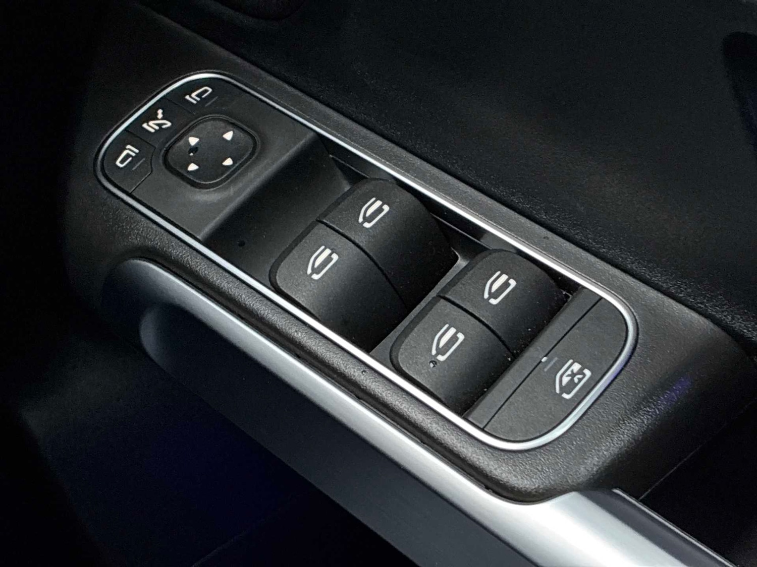 Used Mercedes-Benz GLB 2025 for sale - 78121889: Photo 21