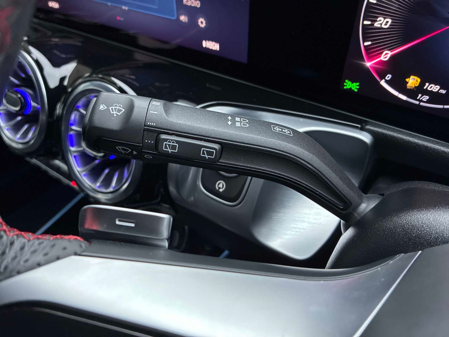 Used Mercedes-Benz GLB 2025 for sale - 78121889: Photo 24