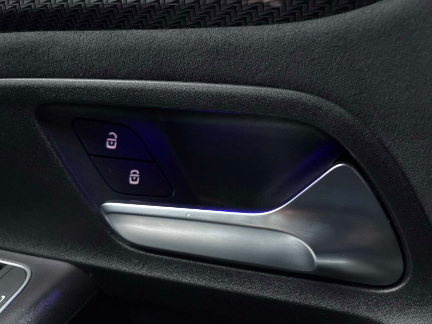 Used Mercedes-Benz GLB 2025 for sale - 78121889: Photo 28