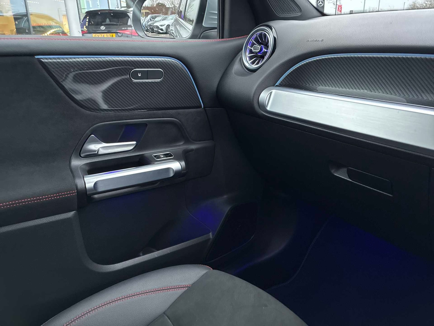 Used Mercedes-Benz GLB 2025 for sale - 78121889: Photo 31