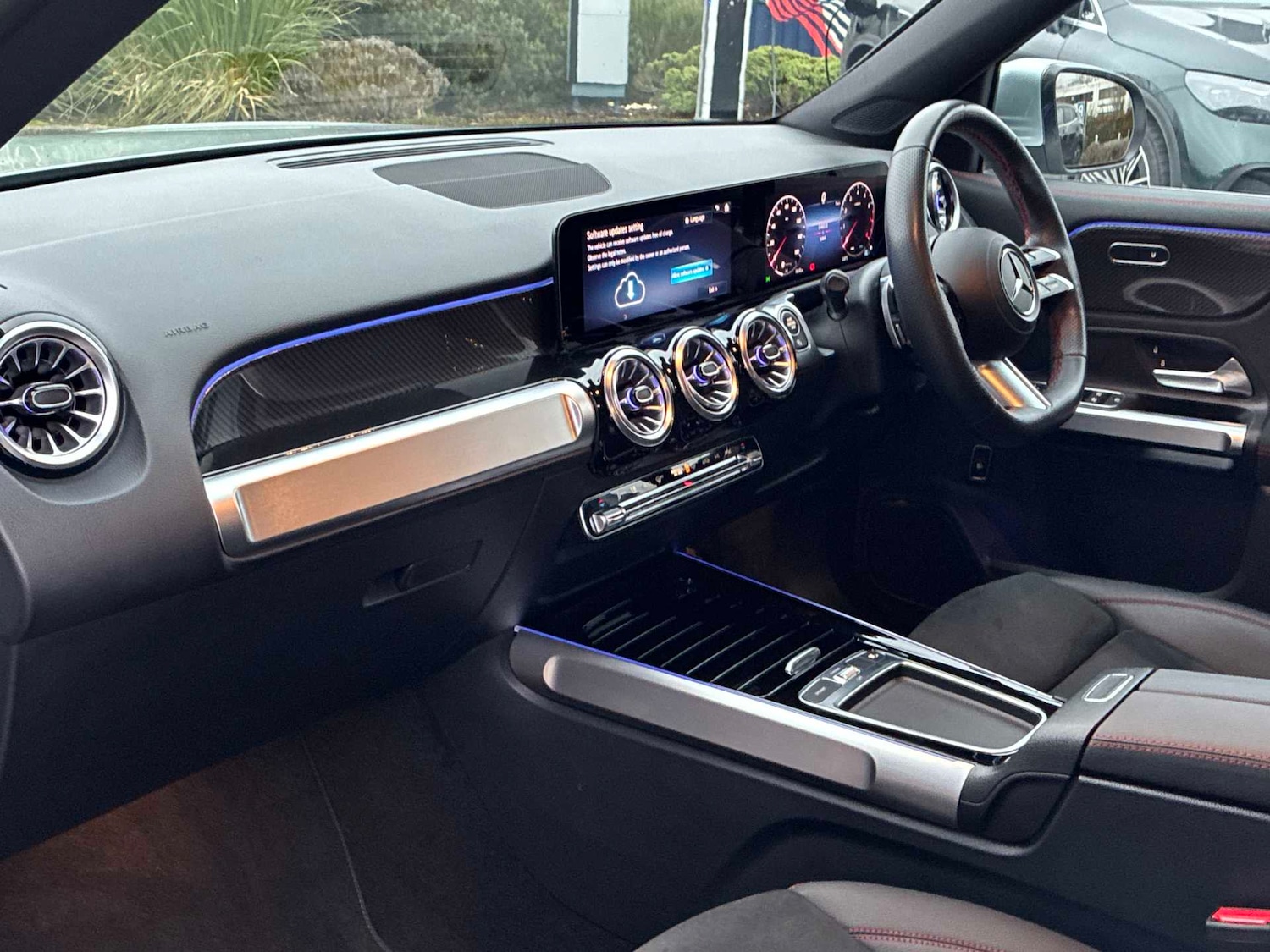 Used Mercedes-Benz GLB 2025 for sale - 78121889: Photo 7