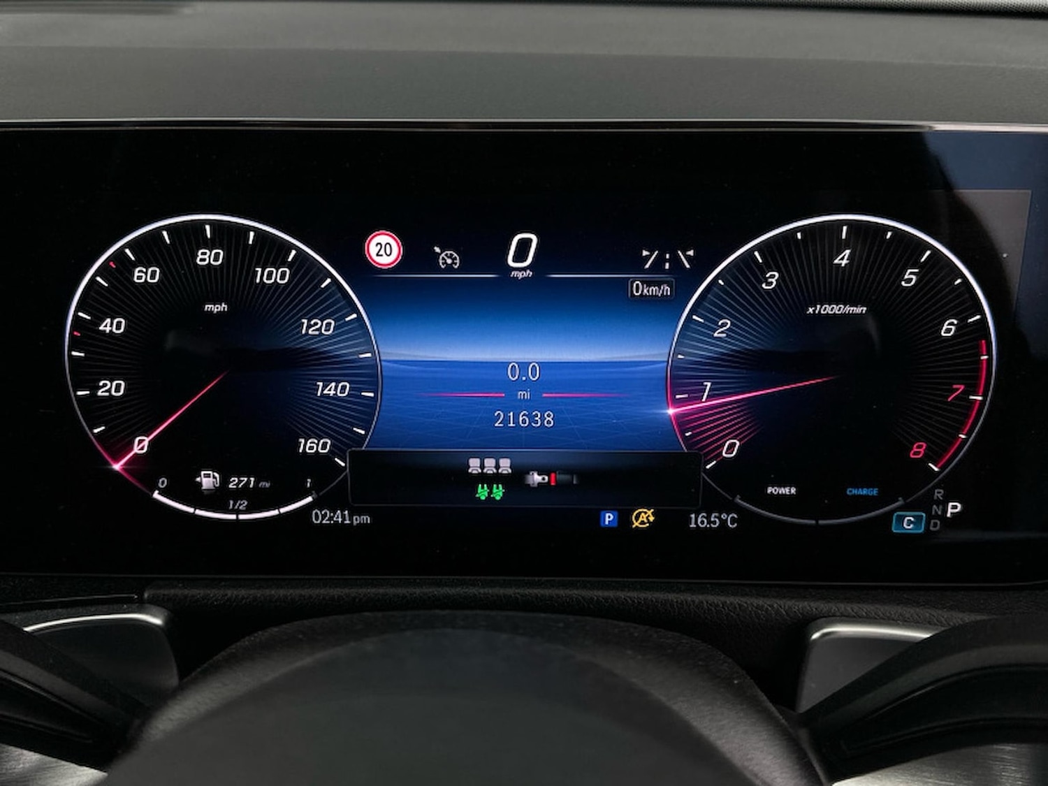 Used Mercedes-Benz GLB 2024 for sale - 76490559: Photo 4