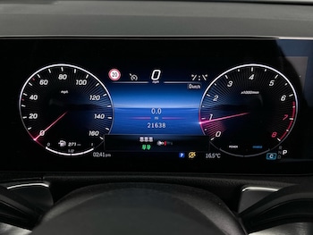 Used Mercedes-Benz GLB 2024 for sale - 76490559: Photo