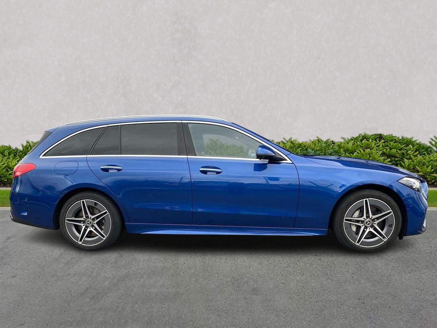 Used Mercedes-Benz C Class 2023 for sale - 76470971: Photo 3