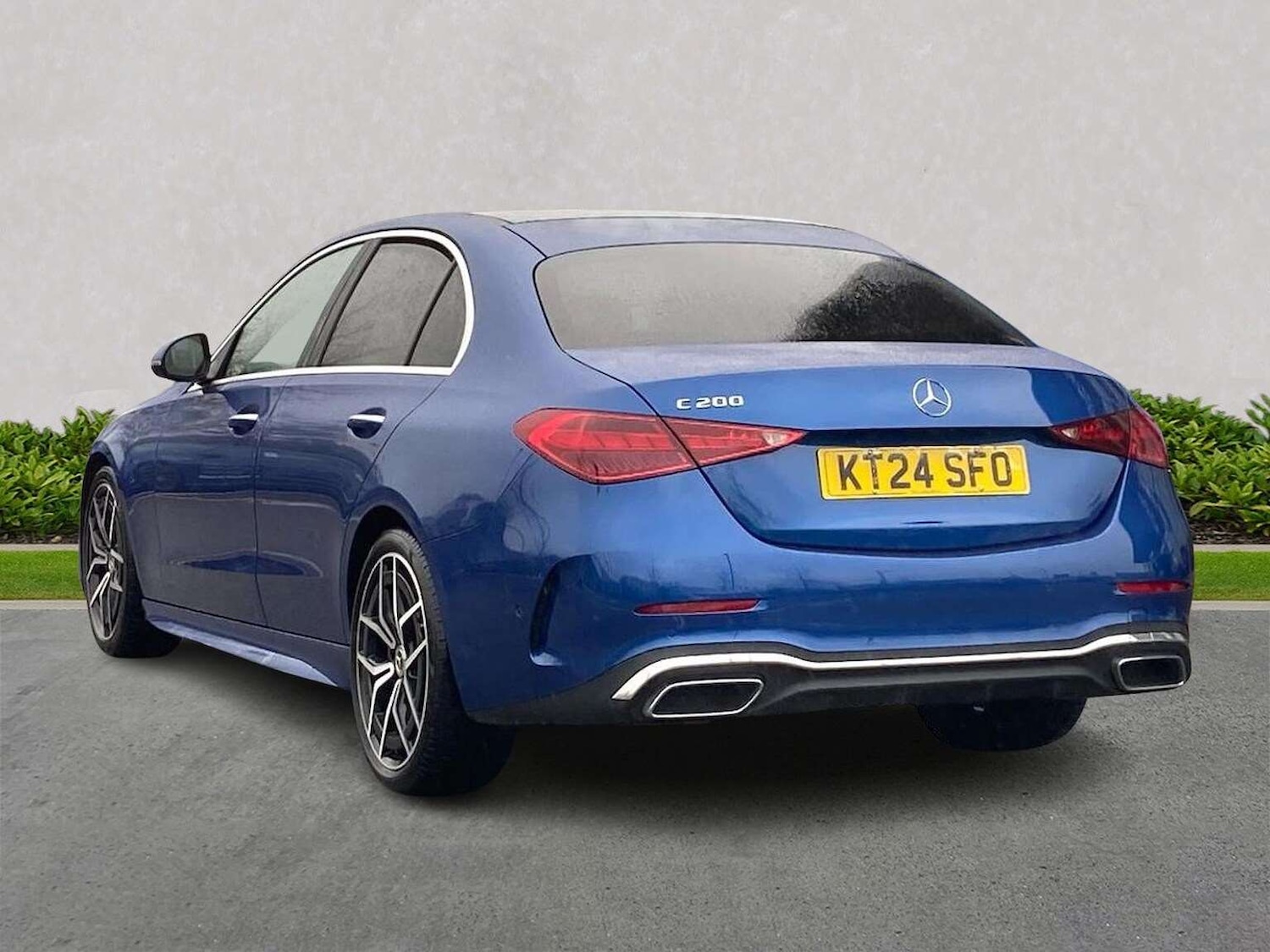 Used Mercedes-Benz C Class 2024 for sale - 77568663: Photo 2