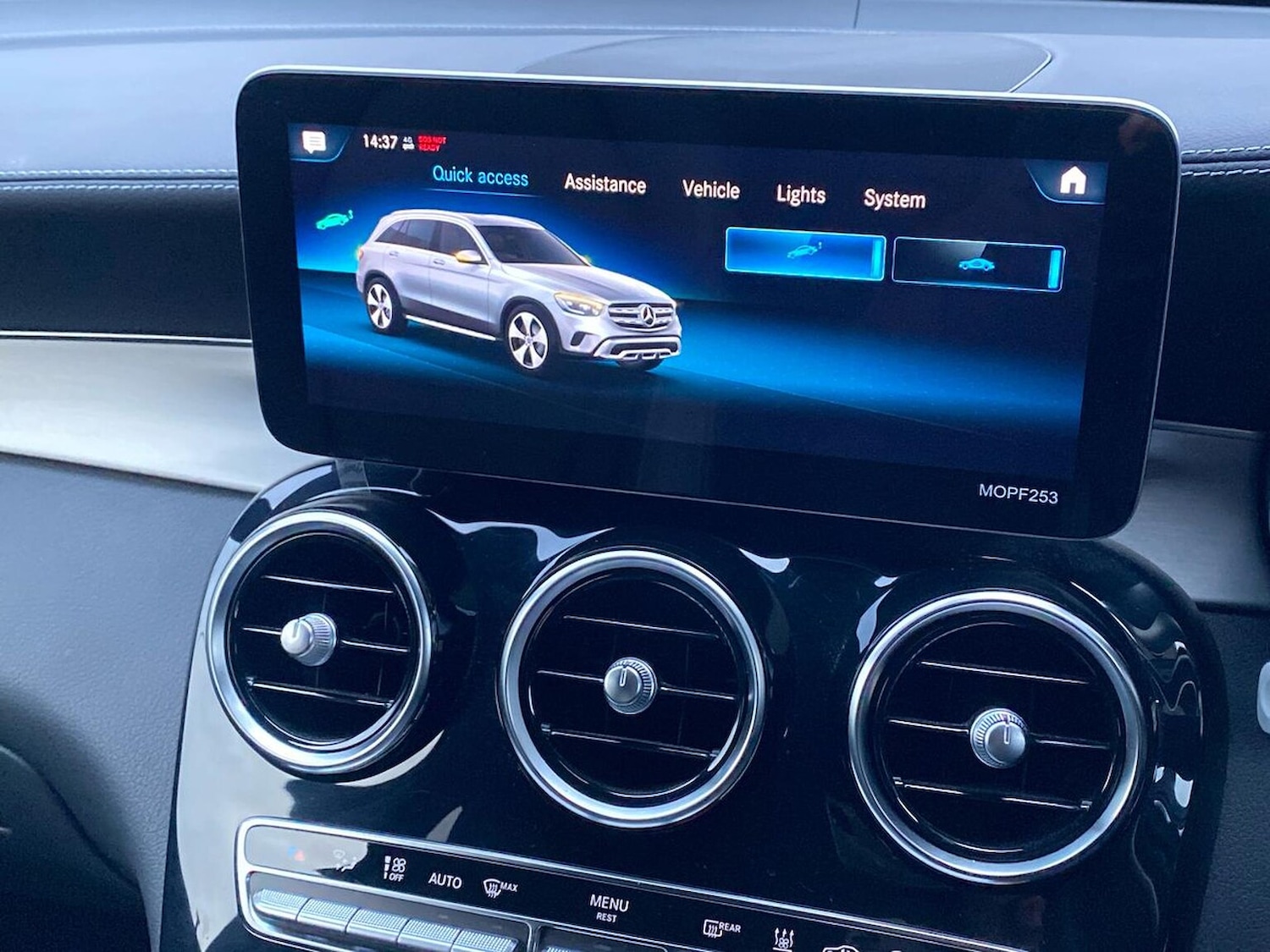 Used Mercedes-Benz GLC 2022 for sale - 76974528: Photo 12