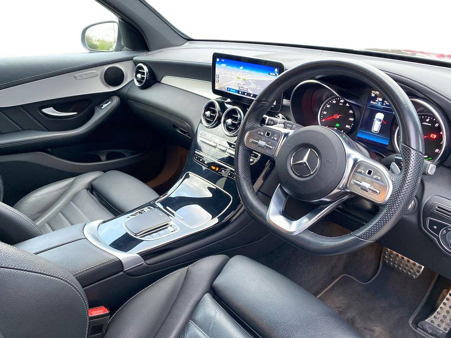 Used Mercedes-Benz GLC 2022 for sale - 76974528: Photo 15