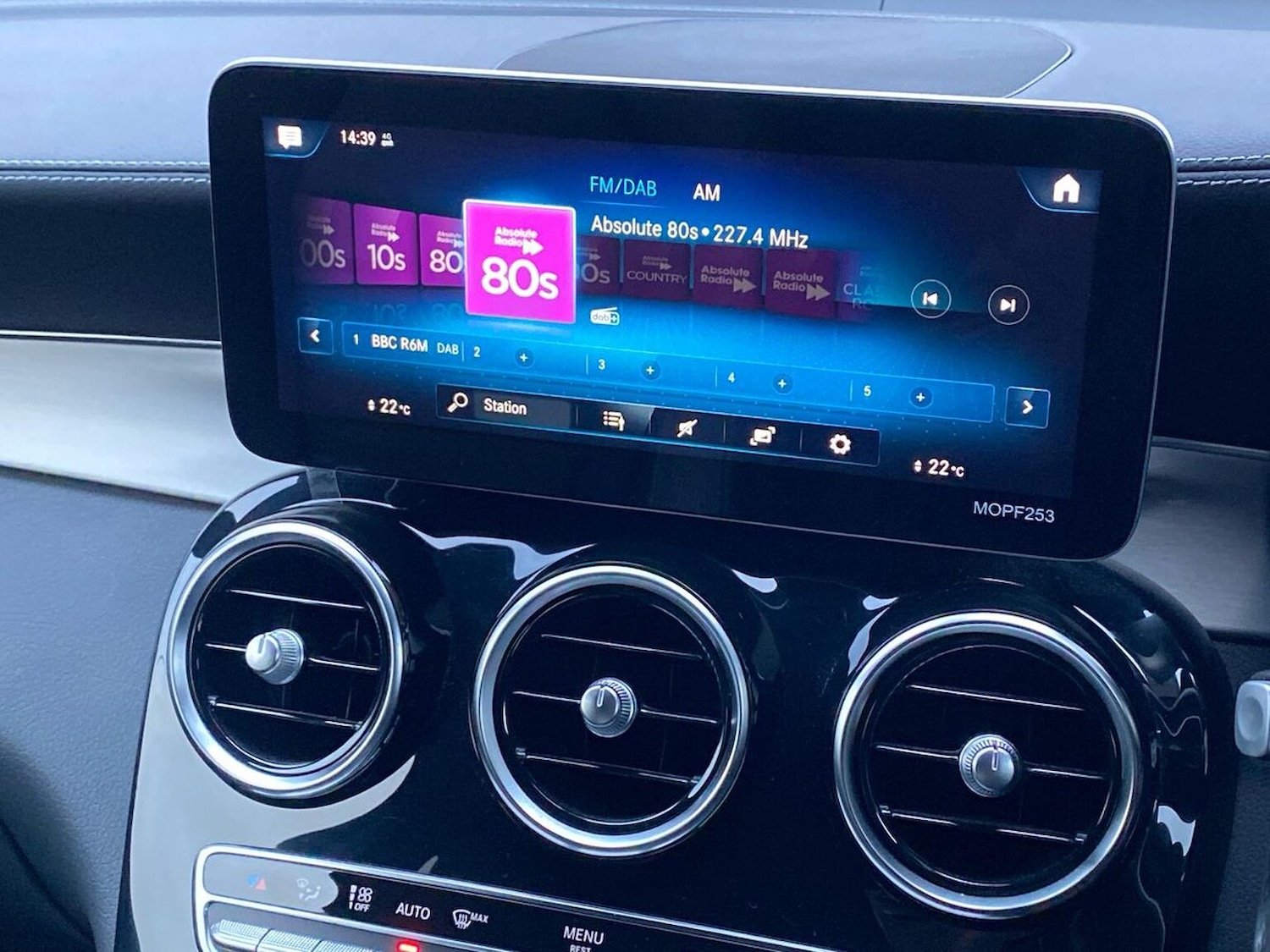 Used Mercedes-Benz GLC 2022 for sale - 76974528: Photo 25