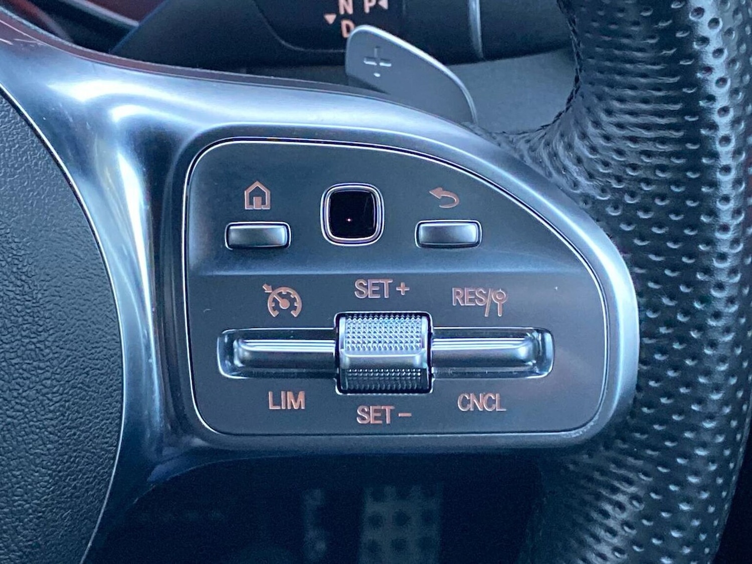 Used Mercedes-Benz GLC 2022 for sale - 76974528: Photo 27