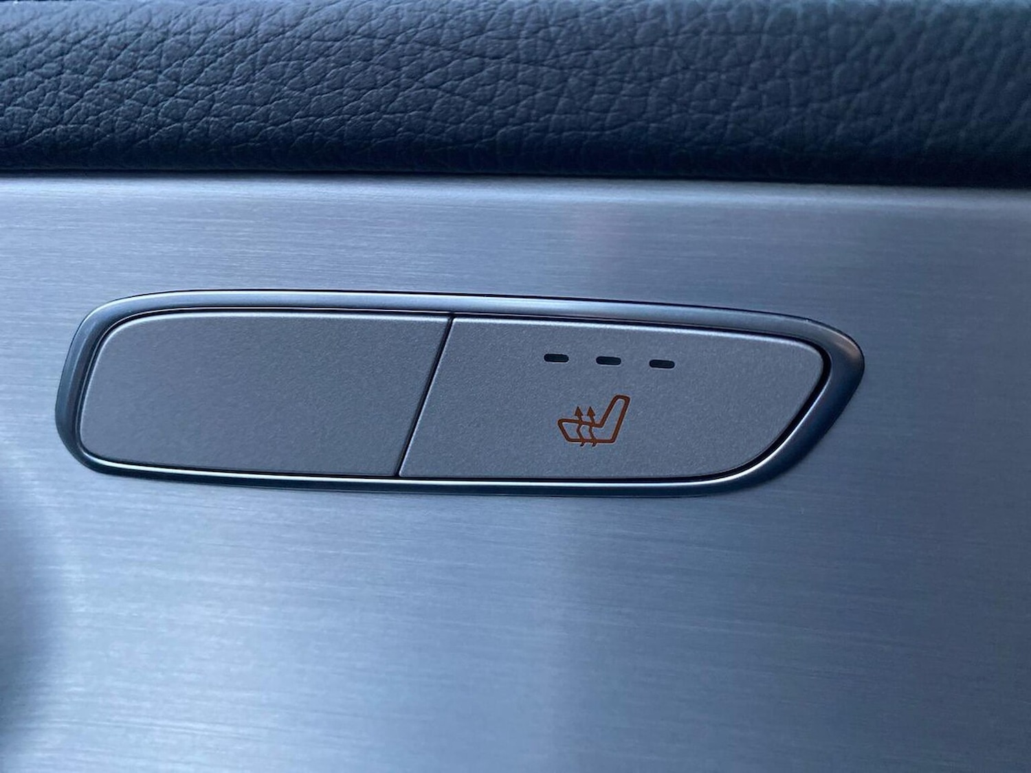 Used Mercedes-Benz GLC 2022 for sale - 76974528: Photo 30