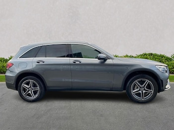 Used Mercedes-Benz GLC 2022 for sale - 76974528: Photo