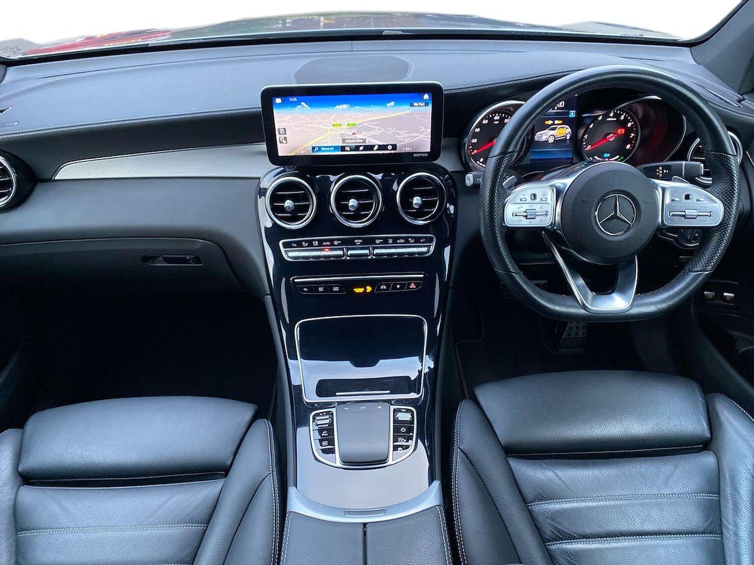 Used Mercedes-Benz GLC 2022 for sale - 76974528: Photo 8